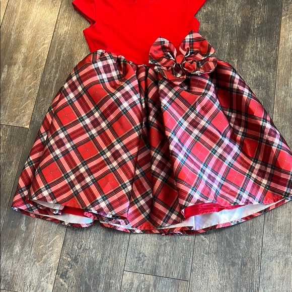 H&M Red and White Fit and Flare Dress with Pleated Skirt - Picture 5 of 9